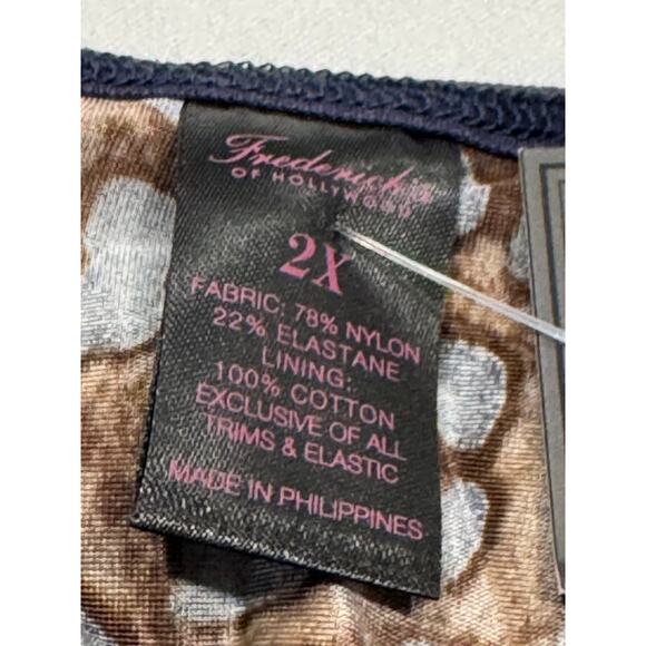 NEW Frederick's of Hollywood Heartthrob Mini G-String Thong Panty 2X Leopard NWT - Picture 4 of 6